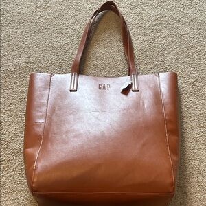 Gap leather tote